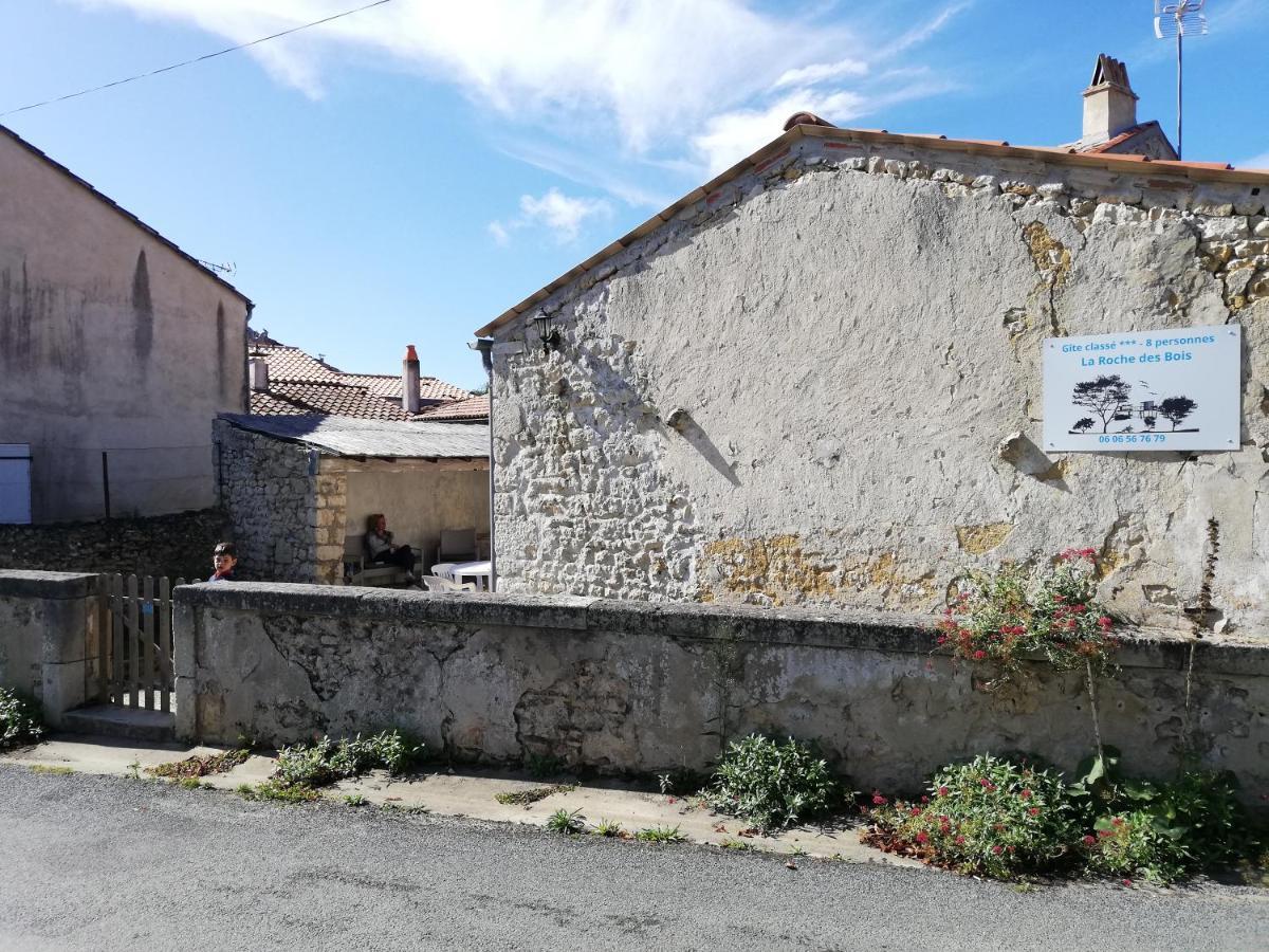 Ferienhaus La Roche Des Bois, Maison Classee ***